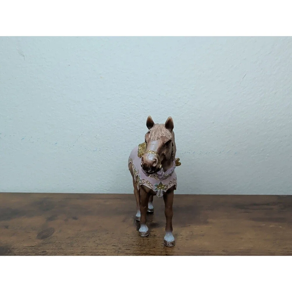 Schleich Bayala Elfen Surah Brown Horse Gold Saddle w/ Pink Reins - Princess